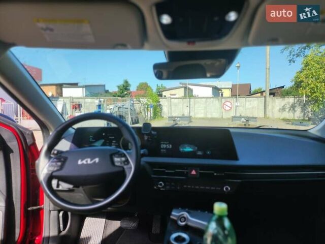 Красный Киа EV6, объемом двигателя 0 л и пробегом 69 тыс. км за 22200 $, фото 1 на Automoto.ua