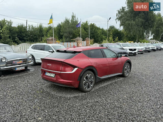 Киа EV6 2023 в Хмельницком на Automoto.ua Красный Киа EV6, объемом двигателя 0 л и пробегом 8 тыс. км за 26500 $, фото 1 на Automoto.ua