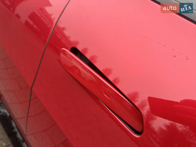 Красный Киа EV6, объемом двигателя 0 л и пробегом 24 тыс. км за 29800 $, фото 27 на Automoto.ua