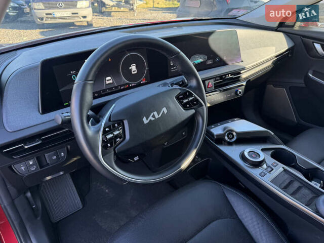 Красный Киа EV6, объемом двигателя 0 л и пробегом 80 тыс. км за 24000 $, фото 27 на Automoto.ua