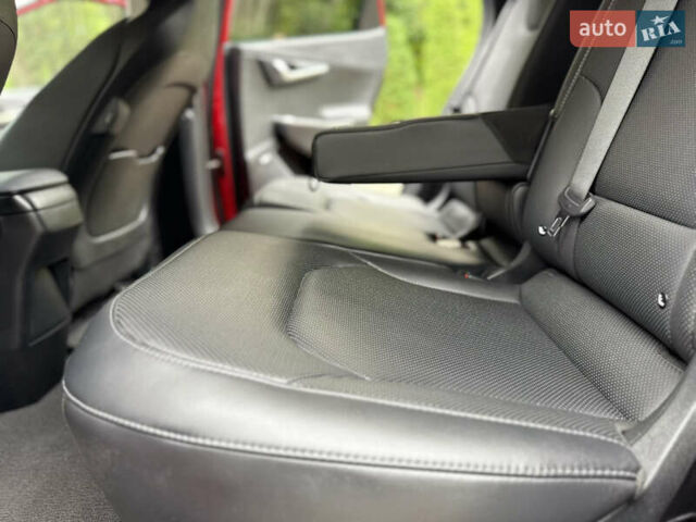 Красный Киа EV6, объемом двигателя 0 л и пробегом 54 тыс. км за 25950 $, фото 72 на Automoto.ua