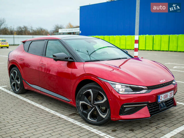 Красный Киа EV6, объемом двигателя 0 л и пробегом 10 тыс. км за 33500 $, фото 6 на Automoto.ua