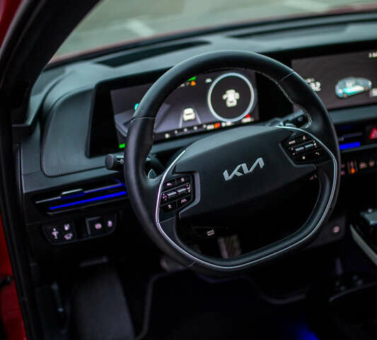Красный Киа EV6, объемом двигателя 0 л и пробегом 10 тыс. км за 33500 $, фото 14 на Automoto.ua