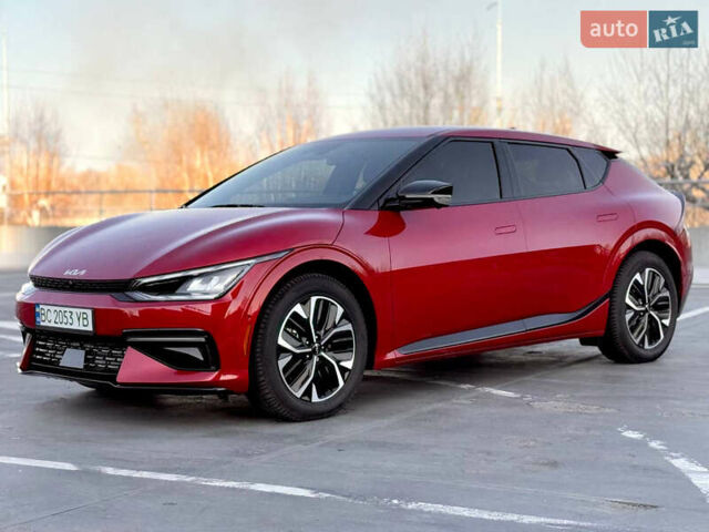 Красный Киа EV6, объемом двигателя 0 л и пробегом 10 тыс. км за 32000 $, фото 7 на Automoto.ua