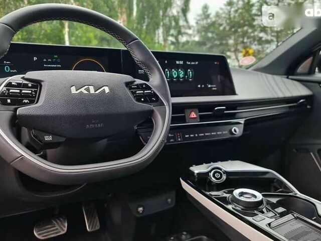 Киа EV6, объемом двигателя 0 л и пробегом 4 тыс. км за 54999 $, фото 21 на Automoto.ua