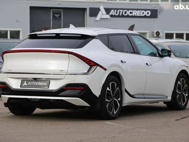 Киа EV6, объемом двигателя 0 л и пробегом 29 тыс. км за 31900 $, фото 6 на Automoto.ua