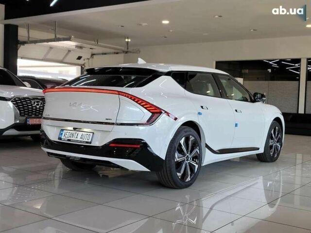 Киа EV6, объемом двигателя 0 л и пробегом 2 тыс. км за 45500 $, фото 3 на Automoto.ua