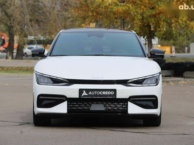 Киа EV6, объемом двигателя 0 л и пробегом 29 тыс. км за 31900 $, фото 1 на Automoto.ua
