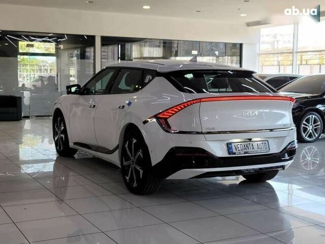 Киа EV6 2021 в Киеве на Automoto.ua Киа EV6, объемом двигателя 0 л и пробегом 2 тыс. км за 45500 $, фото 5 на Automoto.ua
