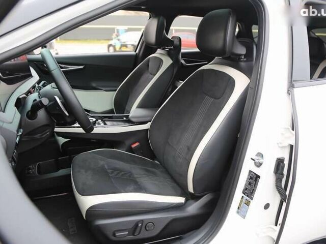 Киа EV6, объемом двигателя 0 л и пробегом 29 тыс. км за 31900 $, фото 8 на Automoto.ua
