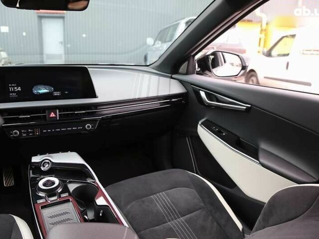 Киа EV6, объемом двигателя 0 л и пробегом 29 тыс. км за 31900 $, фото 14 на Automoto.ua