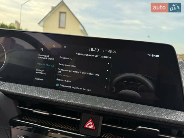 Киа EV6, объемом двигателя 0 л и пробегом 43 тыс. км за 25499 $, фото 71 на Automoto.ua