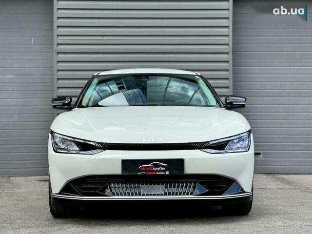 Киа EV6, объемом двигателя 0 л и пробегом 54 тыс. км за 22900 $, фото 4 на Automoto.ua
