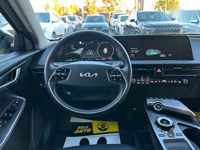 Киа EV6, объемом двигателя 0 л и пробегом 112 тыс. км за 24500 $, фото 19 на Automoto.ua