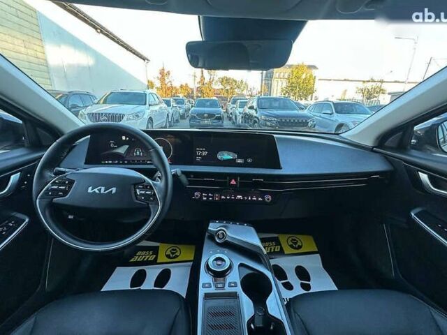 Киа EV6, объемом двигателя 0 л и пробегом 112 тыс. км за 24500 $, фото 20 на Automoto.ua