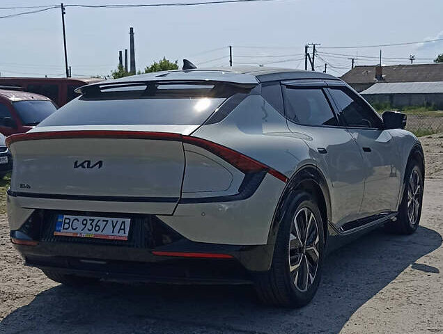 Киа EV6, объемом двигателя 0 л и пробегом 73 тыс. км за 23900 $, фото 5 на Automoto.ua