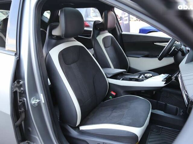 Киа EV6, объемом двигателя 0 л и пробегом 24 тыс. км за 29900 $, фото 11 на Automoto.ua