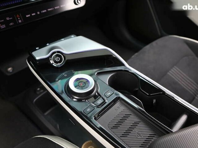 Кіа EV6, об'ємом двигуна 0 л та пробігом 44 тис. км за 27600 $, фото 21 на Automoto.ua
