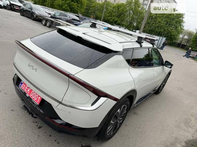 Кіа EV6, об'ємом двигуна 0 л та пробігом 30 тис. км за 28500 $, фото 2 на Automoto.ua