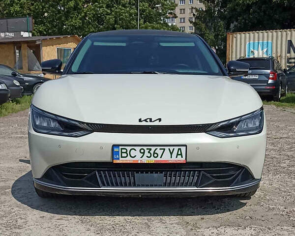 Киа EV6, объемом двигателя 0 л и пробегом 73 тыс. км за 23900 $, фото 1 на Automoto.ua