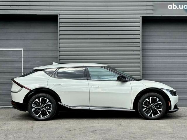 Киа EV6, объемом двигателя 0 л и пробегом 54 тыс. км за 22900 $, фото 10 на Automoto.ua