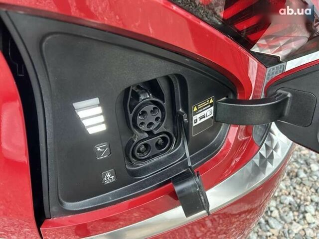 Киа EV6, объемом двигателя 0 л и пробегом 27 тыс. км за 28999 $, фото 16 на Automoto.ua