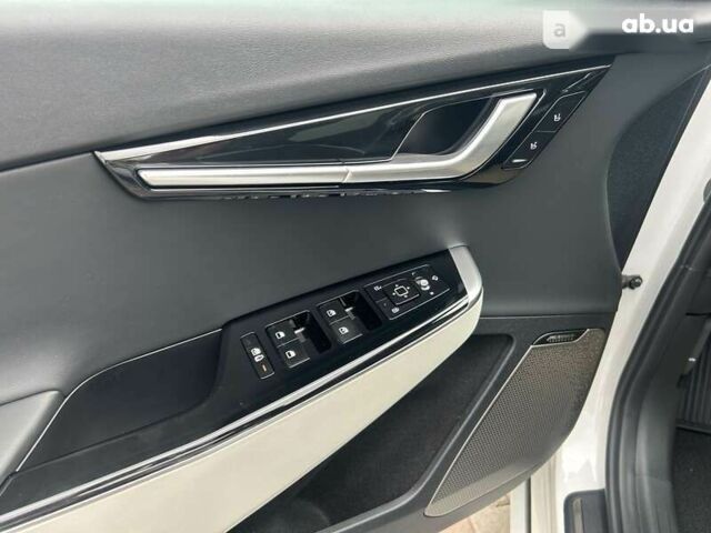 Кіа EV6, об'ємом двигуна 0 л та пробігом 7 тис. км за 37999 $, фото 26 на Automoto.ua