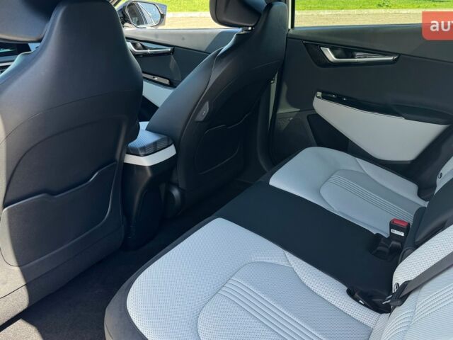 купить новое авто Киа EV6 2023 года от официального дилера «Одеса-АВТО» Киа фото