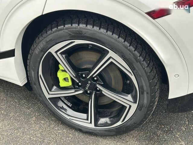 Кіа EV6, об'ємом двигуна 0 л та пробігом 27 тис. км за 29490 $, фото 15 на Automoto.ua