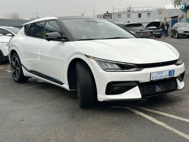 Кіа EV6, об'ємом двигуна 0 л та пробігом 27 тис. км за 29490 $, фото 4 на Automoto.ua