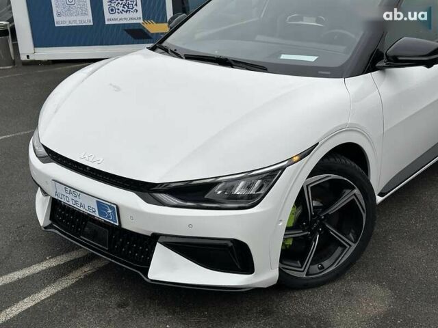 Кіа EV6, об'ємом двигуна 0 л та пробігом 27 тис. км за 29490 $, фото 10 на Automoto.ua
