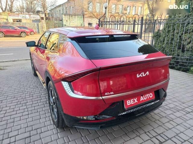 Киа EV6, объемом двигателя 0 л и пробегом 7 тыс. км за 29000 $, фото 4 на Automoto.ua