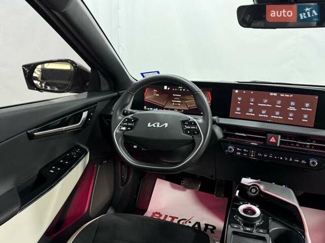 Киа EV6, объемом двигателя 0 л и пробегом 44 тыс. км за 28200 $, фото 22 на Automoto.ua