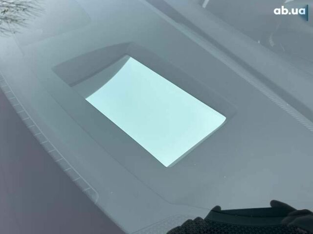 Кіа EV6, об'ємом двигуна 2 л та пробігом 11 тис. км за 34999 $, фото 13 на Automoto.ua