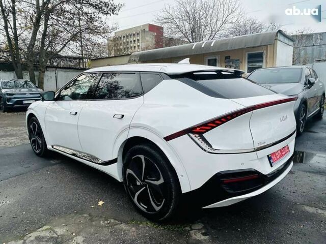 Кіа EV6, об'ємом двигуна 2 л та пробігом 11 тис. км за 34999 $, фото 5 на Automoto.ua