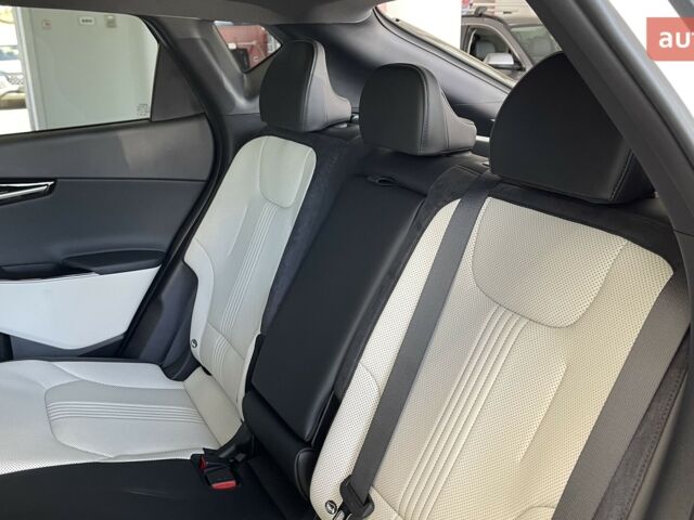 Киа EV6 2024 в Киеве на Automoto.ua Киа EV6, объемом двигателя 0 л и пробегом 0 тыс. км за 44818 $, фото 11 на Automoto.ua