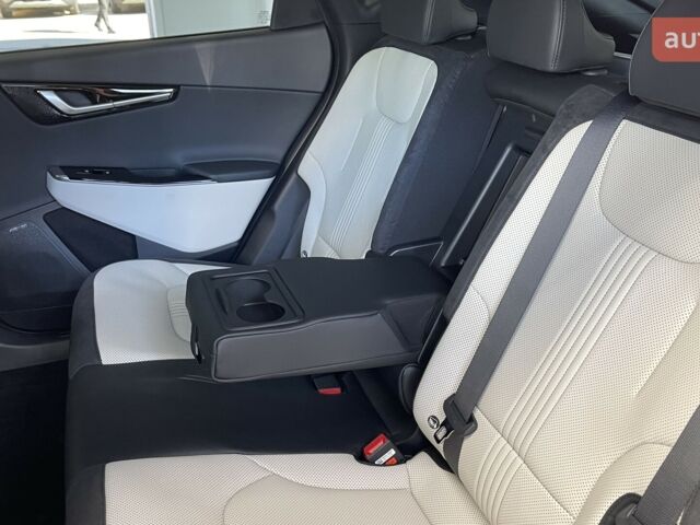 Киа EV6 2024 в Киеве на Automoto.ua Киа EV6, объемом двигателя 0 л и пробегом 0 тыс. км за 44818 $, фото 13 на Automoto.ua