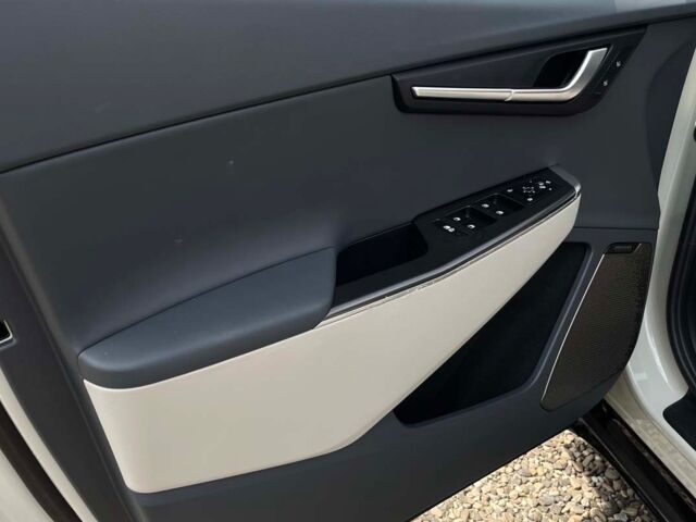 Серый Киа EV6, объемом двигателя 77 л и пробегом 64 тыс. км за 32999 $, фото 19 на Automoto.ua