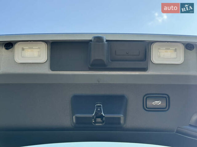 Серый Киа EV6, объемом двигателя 0 л и пробегом 59 тыс. км за 29500 $, фото 17 на Automoto.ua