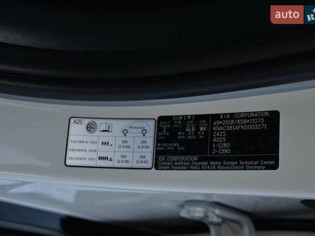 Серый Киа EV6, объемом двигателя 0 л и пробегом 73 тыс. км за 30700 $, фото 70 на Automoto.ua