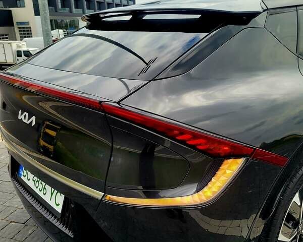 Сірий Кіа EV6, об'ємом двигуна 0 л та пробігом 29 тис. км за 22899 $, фото 21 на Automoto.ua