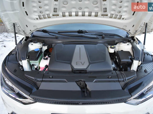 Серый Киа EV6, объемом двигателя 0 л и пробегом 73 тыс. км за 30700 $, фото 16 на Automoto.ua