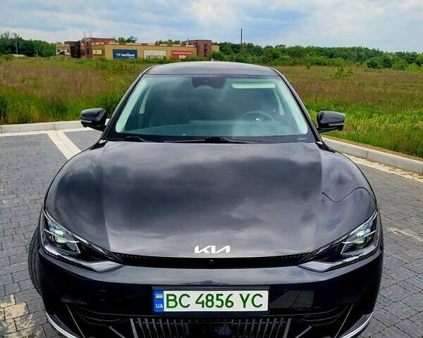 Сірий Кіа EV6, об'ємом двигуна 0 л та пробігом 29 тис. км за 22899 $, фото 24 на Automoto.ua