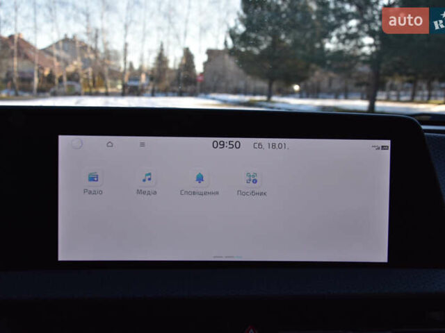 Серый Киа EV6, объемом двигателя 0 л и пробегом 73 тыс. км за 30700 $, фото 62 на Automoto.ua