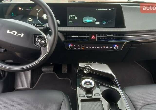 Серый Киа EV6, объемом двигателя 0 л и пробегом 67 тыс. км за 29800 $, фото 11 на Automoto.ua