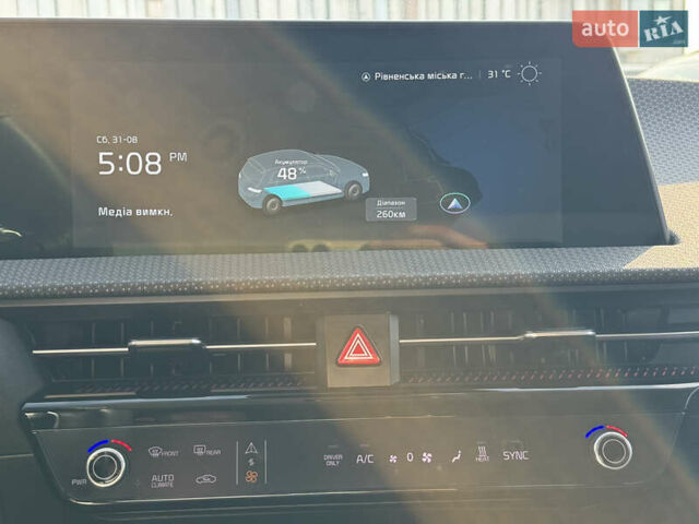 Серый Киа EV6, объемом двигателя 0 л и пробегом 59 тыс. км за 29500 $, фото 12 на Automoto.ua