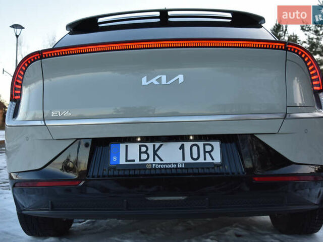 Серый Киа EV6, объемом двигателя 0 л и пробегом 73 тыс. км за 30700 $, фото 9 на Automoto.ua