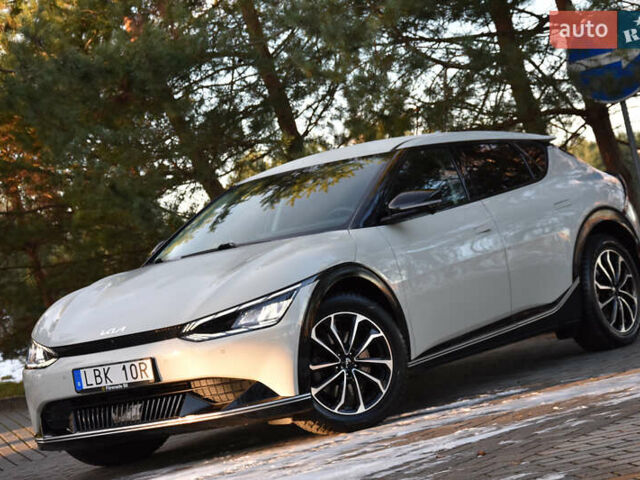 Серый Киа EV6, объемом двигателя 0 л и пробегом 73 тыс. км за 30700 $, фото 5 на Automoto.ua