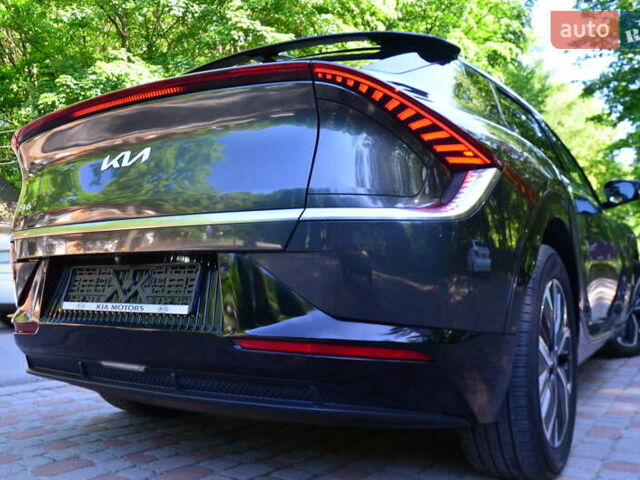 Серый Киа EV6, объемом двигателя 0 л и пробегом 76 тыс. км за 21850 $, фото 33 на Automoto.ua