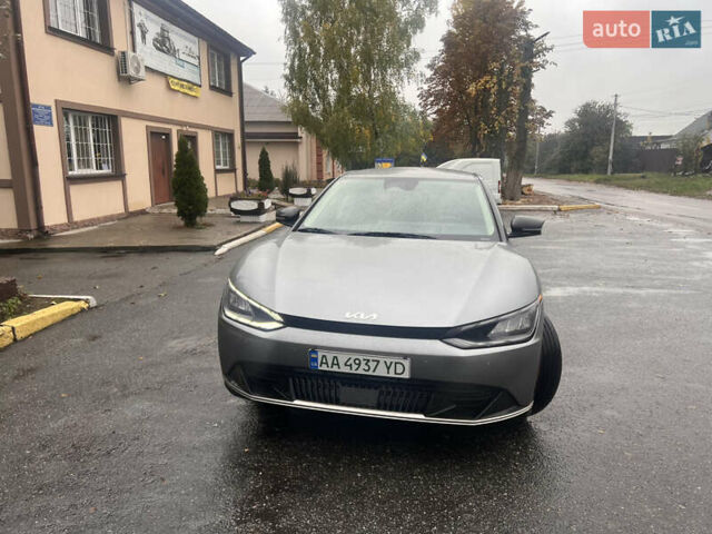 Серый Киа EV6, объемом двигателя 0 л и пробегом 62 тыс. км за 22100 $, фото 4 на Automoto.ua